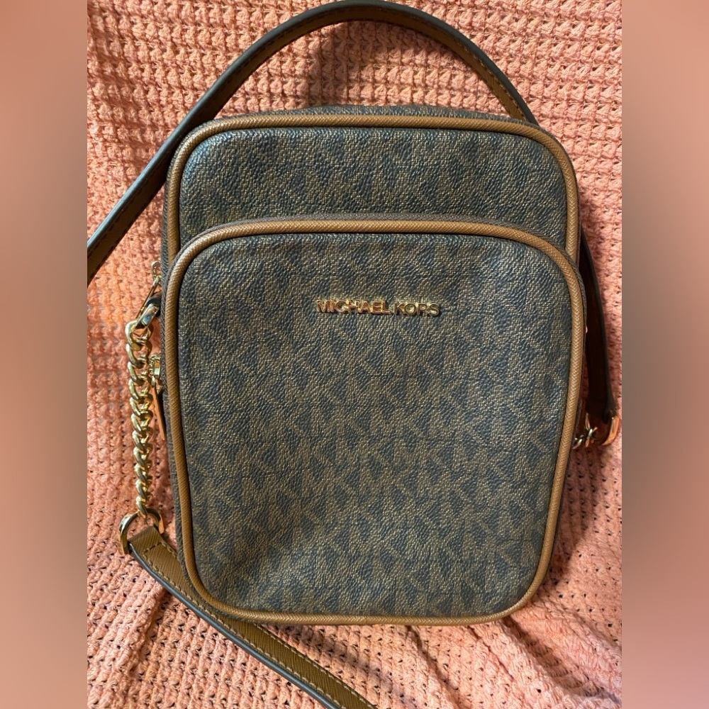 Michael Kors Brown and Gold Zip Pouch